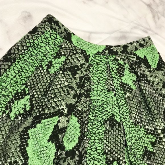 SOLD IN THRIFT BOX - Picture 2 of 6